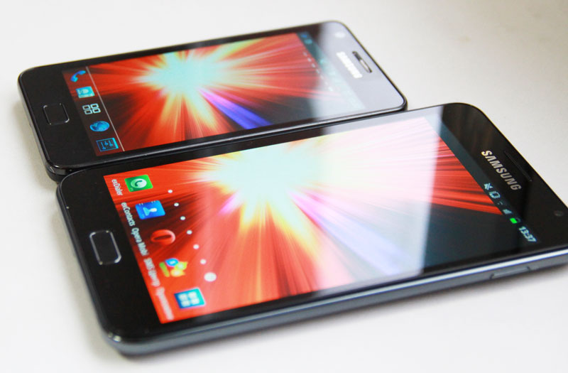 Сравним экраны Samsung Galaxy S II и Samsung Galaxy Note