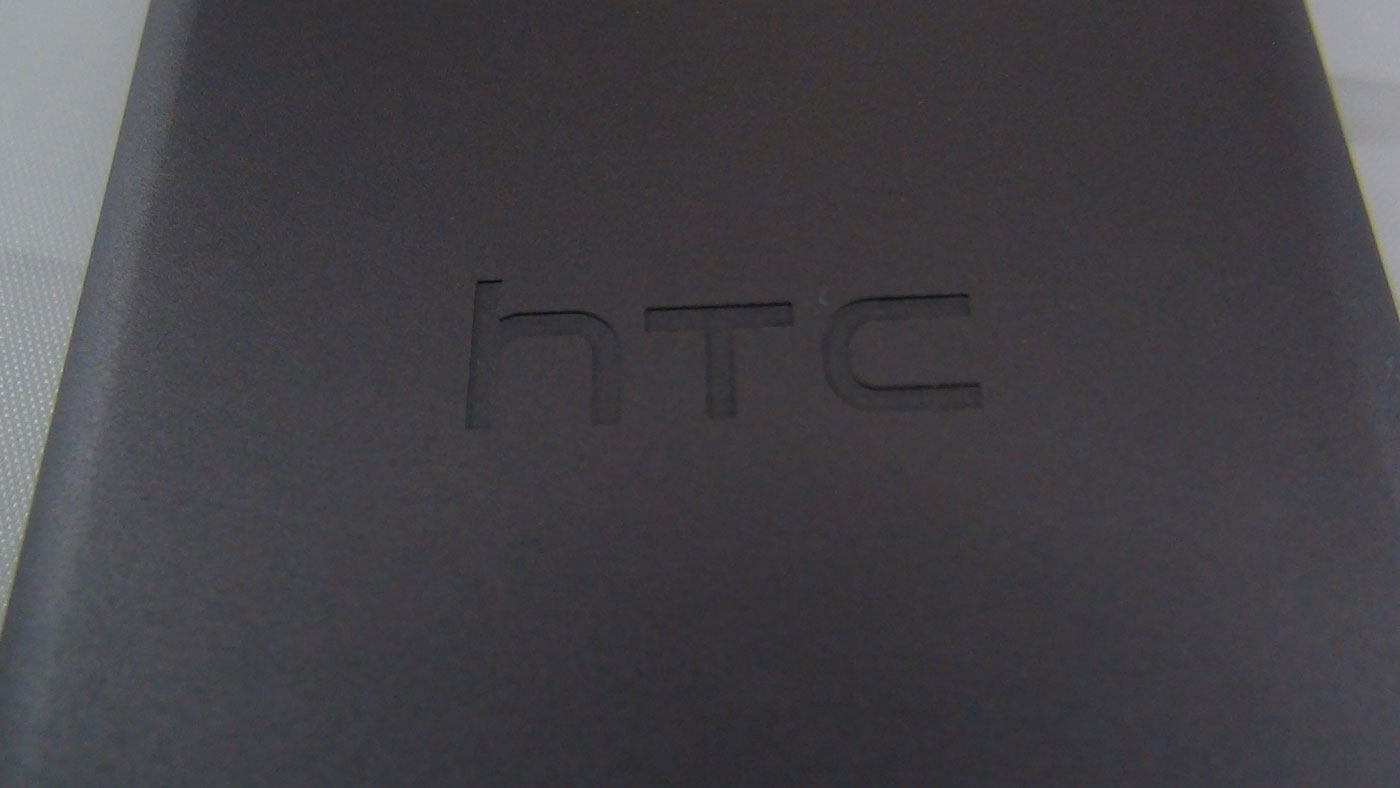 HTC One V