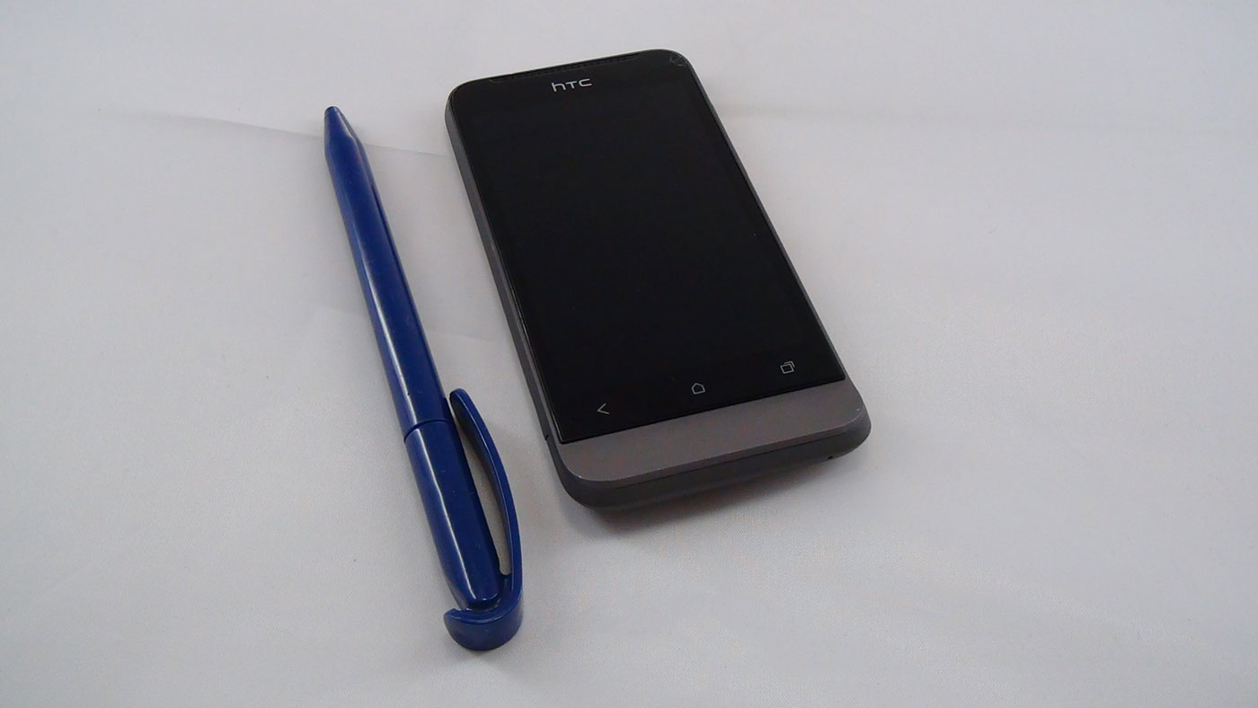 HTC One V