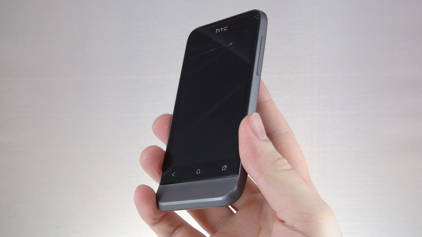 HTC One V