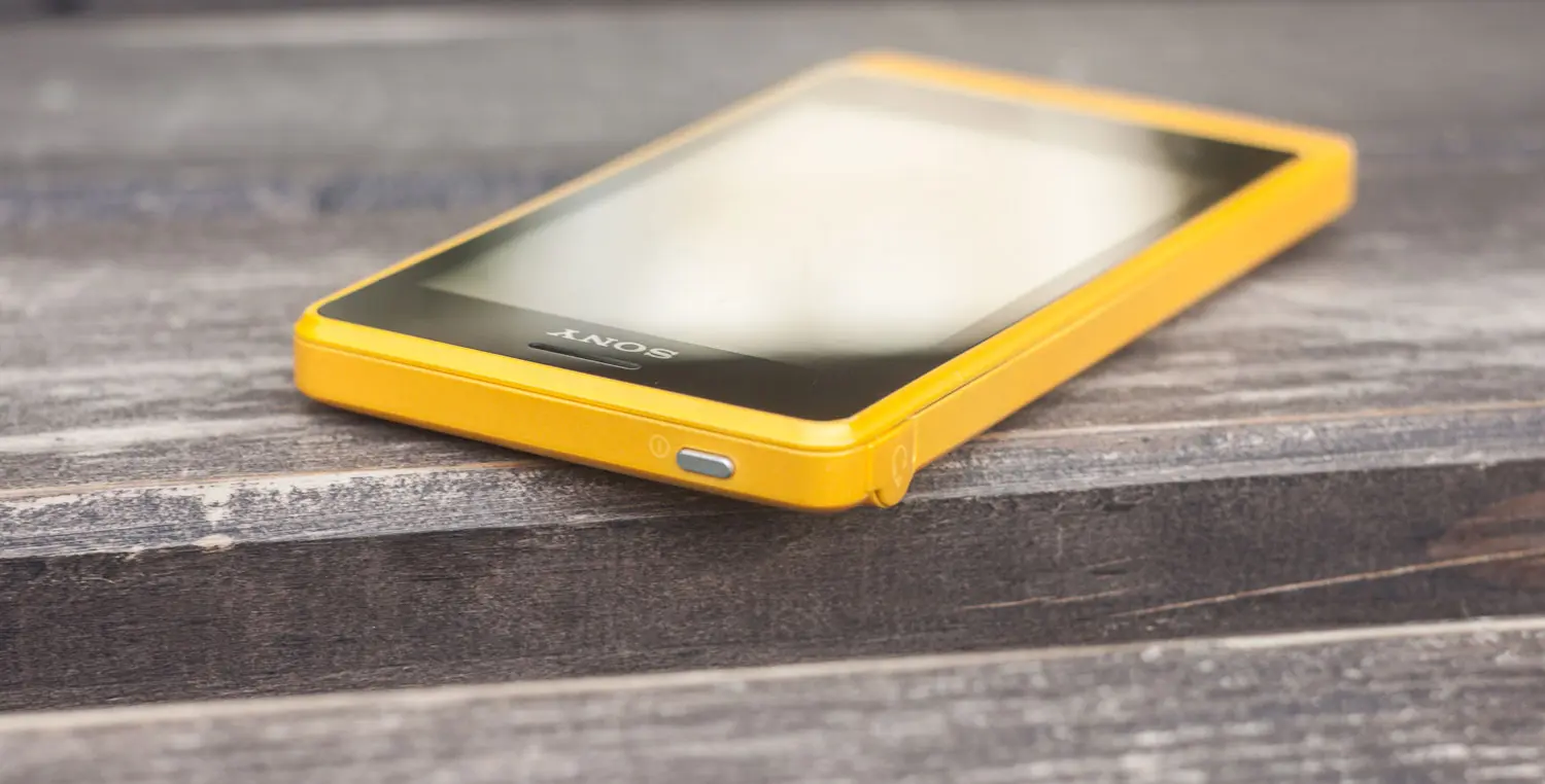 Sony Xperia Go