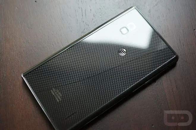 Треснувший Optimus G